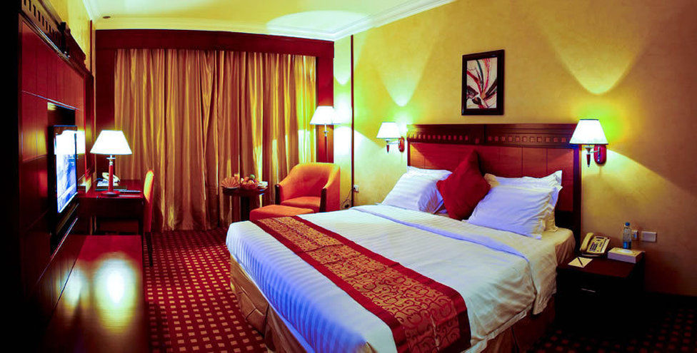Ramada Riyadh Hotel Zimmer foto